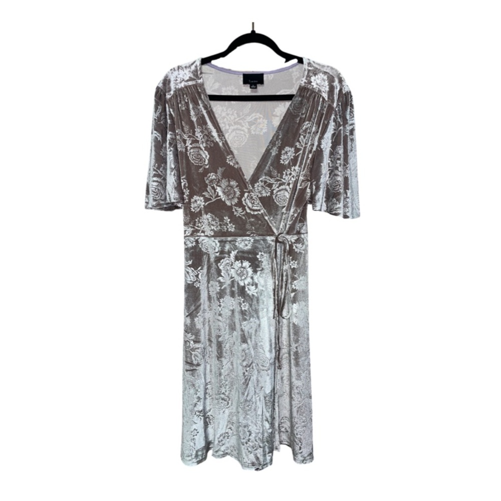 NWOT Lumiere Faux Suede Wrap Dress - Mauve - Size L